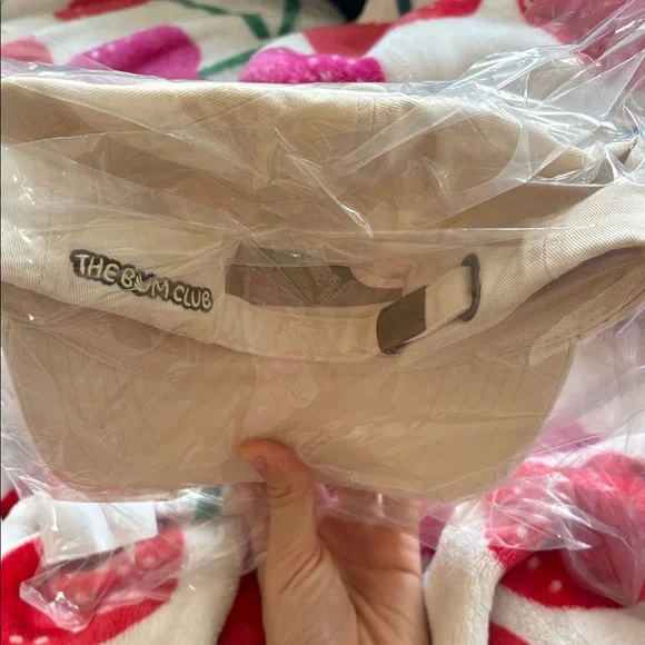 Sun Bum Club Banana Hat NWT - Picture 3 of 3